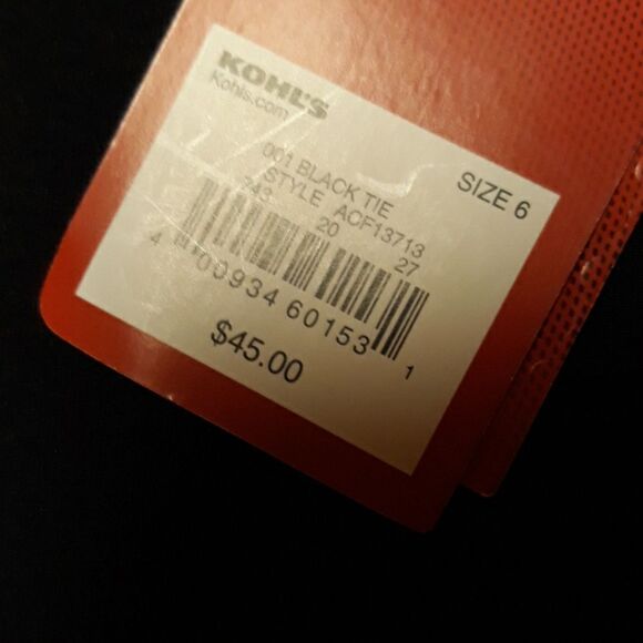 NWT. FILA  black crop pants sz 6 - Picture 6 of 7